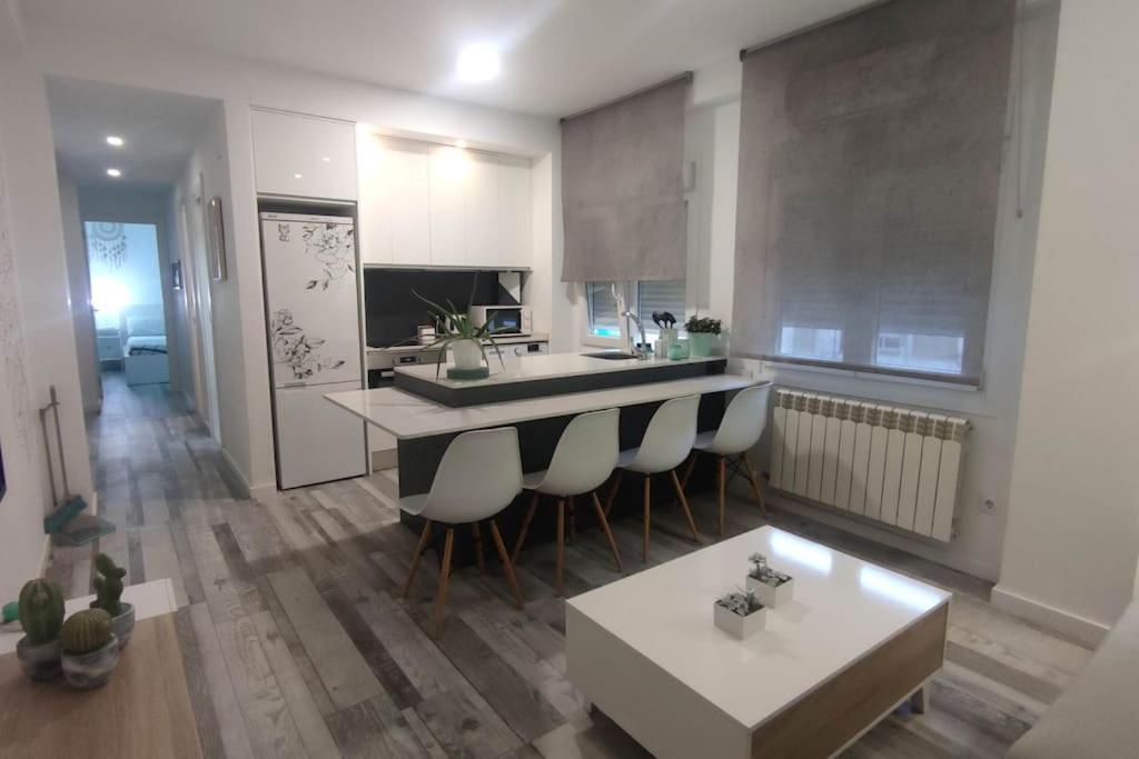 Apartamento Turquesa Zaragoza Ngoại thất bức ảnh